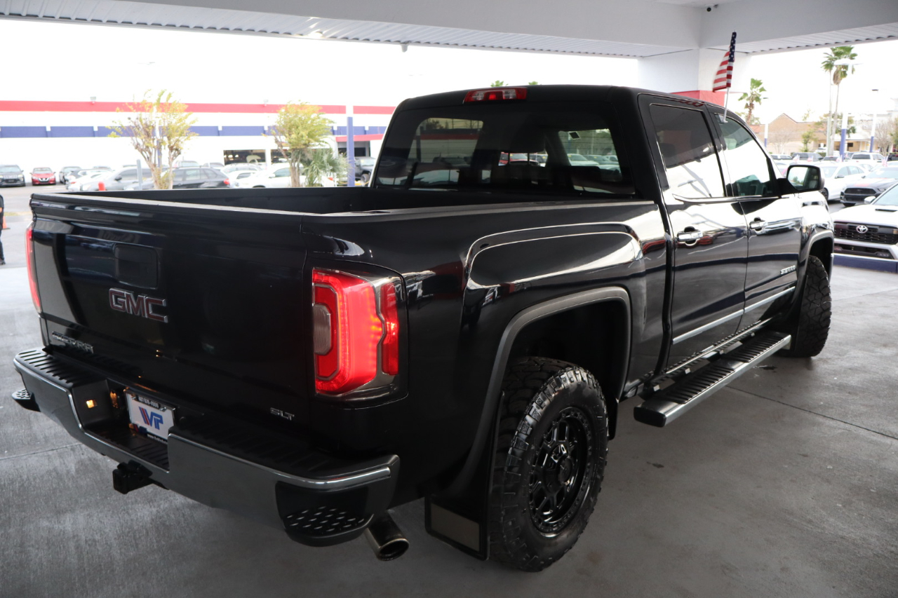 GMC Sierra 1500 4WD Crew Cab 143.5" SLT 2018