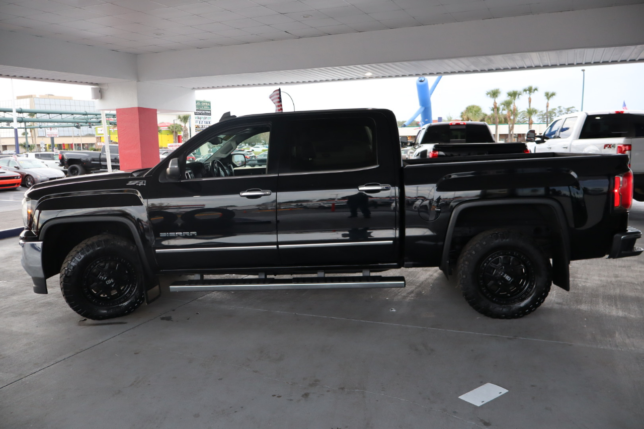 GMC Sierra 1500 4WD Crew Cab 143.5" SLT 2018