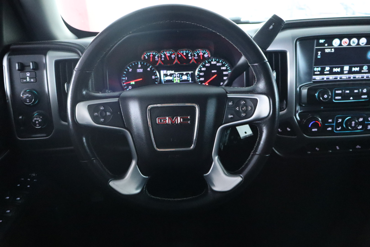 GMC Sierra 1500 4WD Crew Cab 143.5" SLT 2018