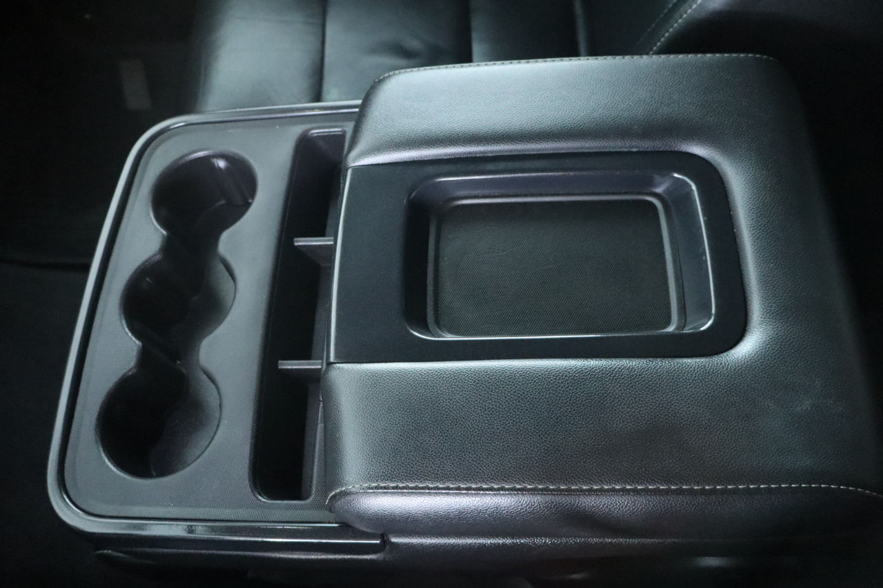 GMC Sierra 1500 4WD Crew Cab 143.5" SLT 2018