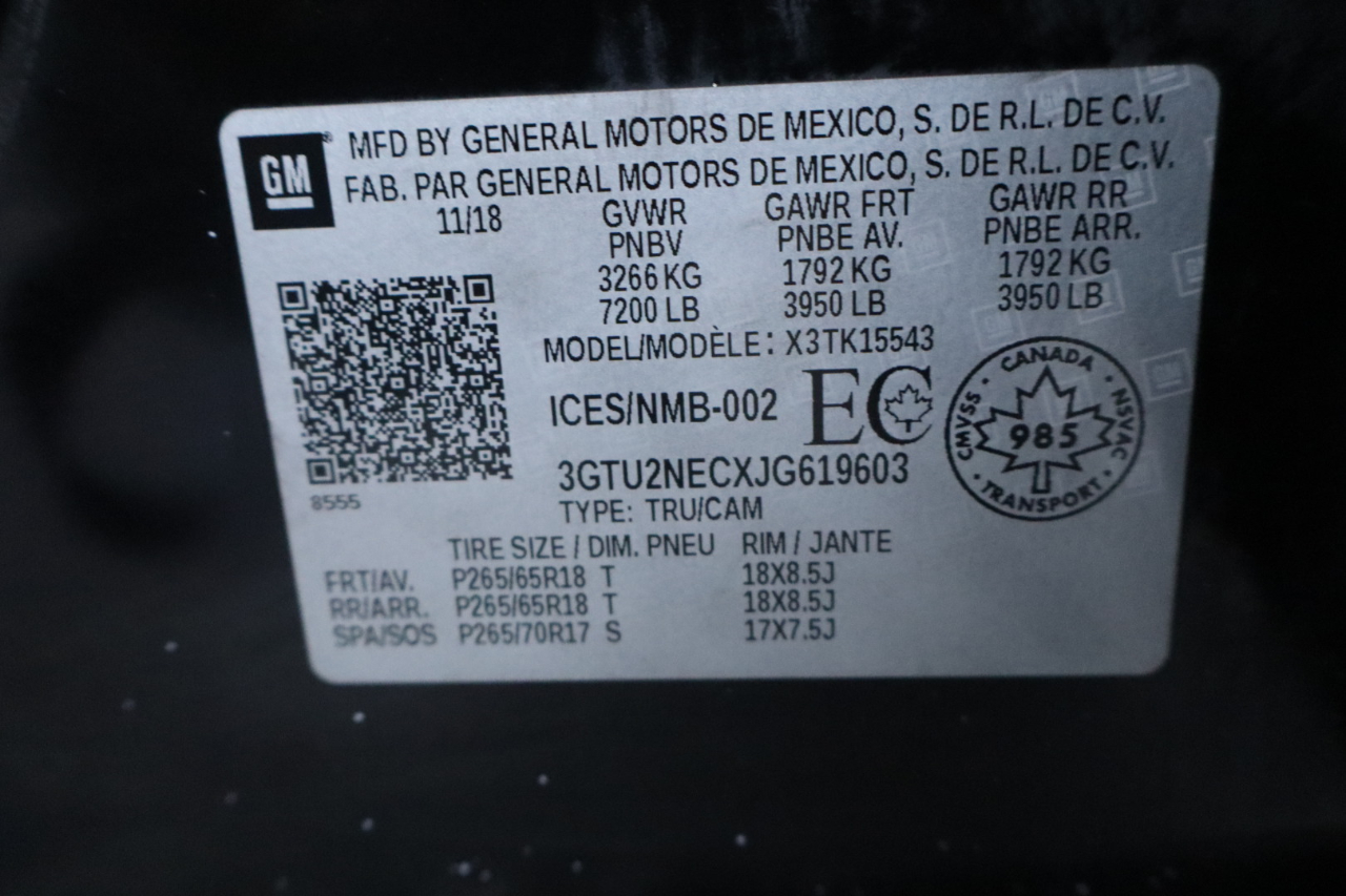 GMC Sierra 1500 4WD Crew Cab 143.5" SLT 2018