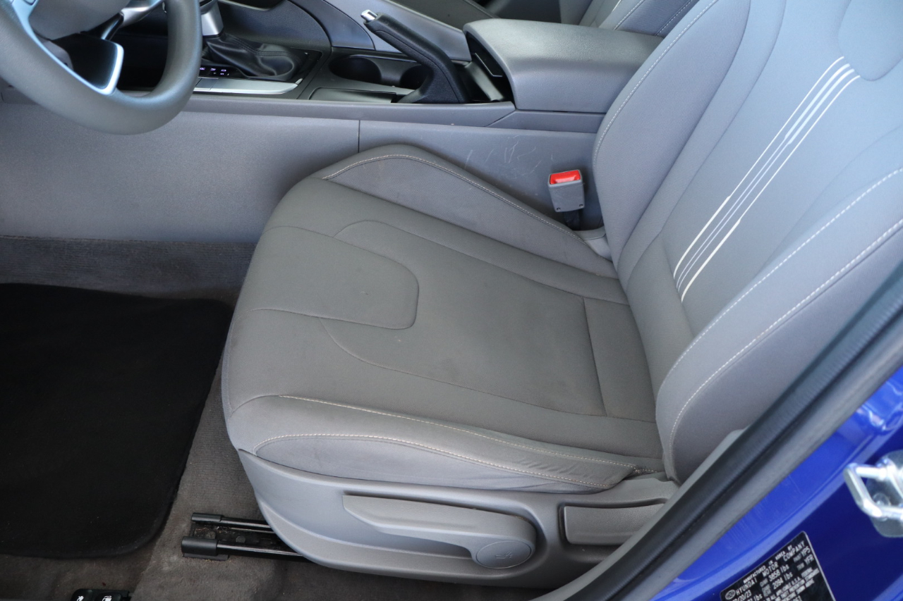 Hyundai Elantra SEL IVT 2024