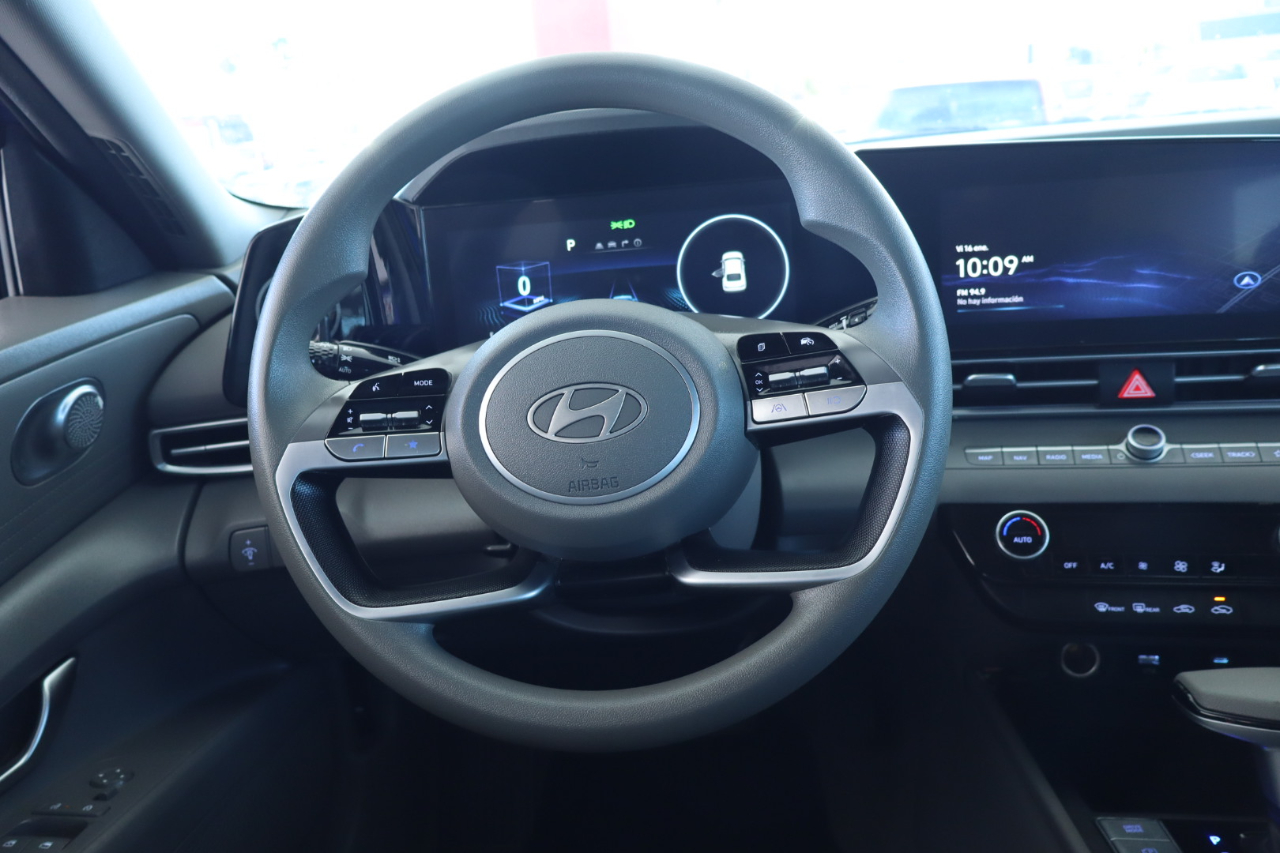 Hyundai Elantra SEL IVT 2024