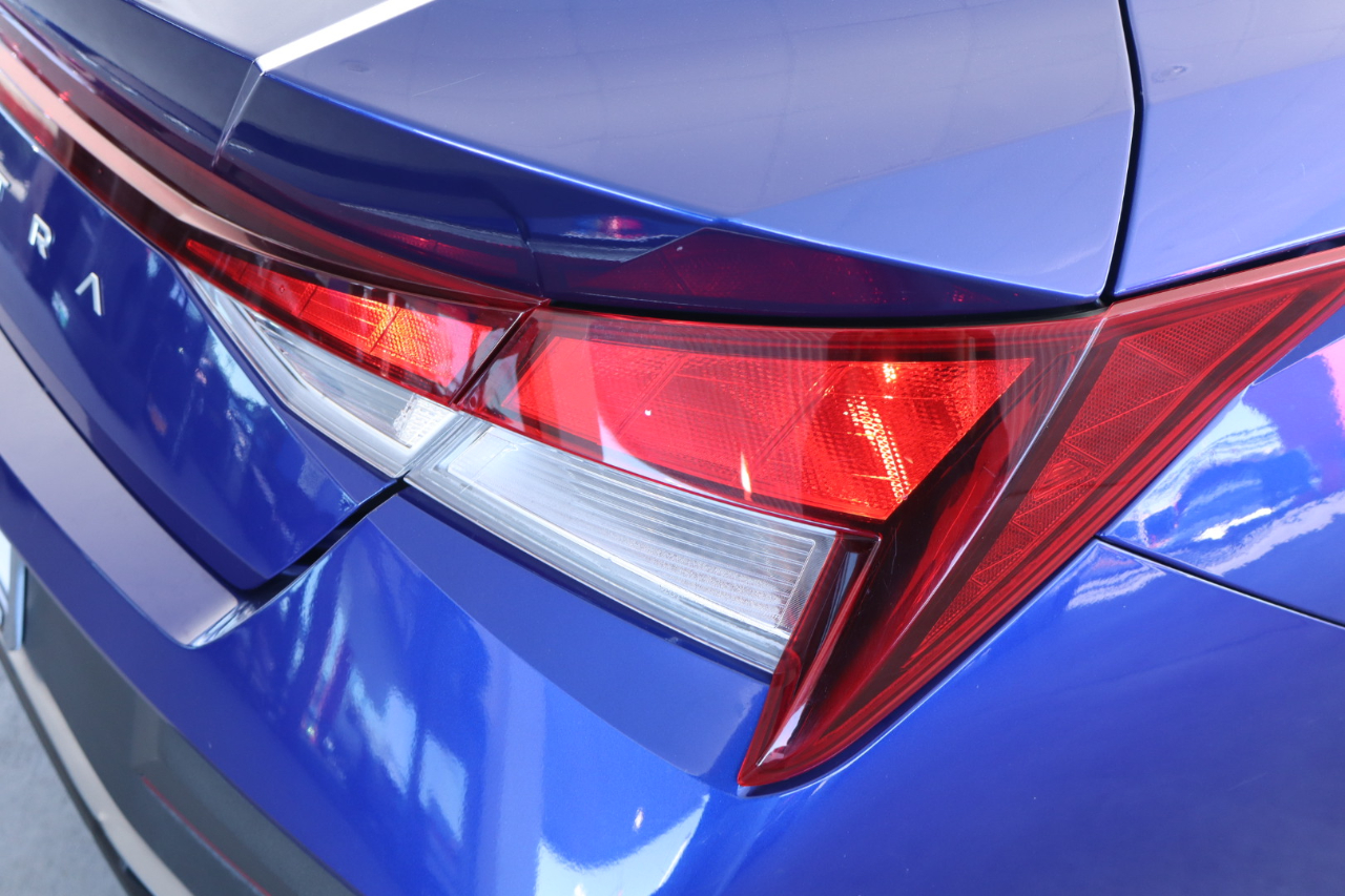 Hyundai Elantra SEL IVT 2024