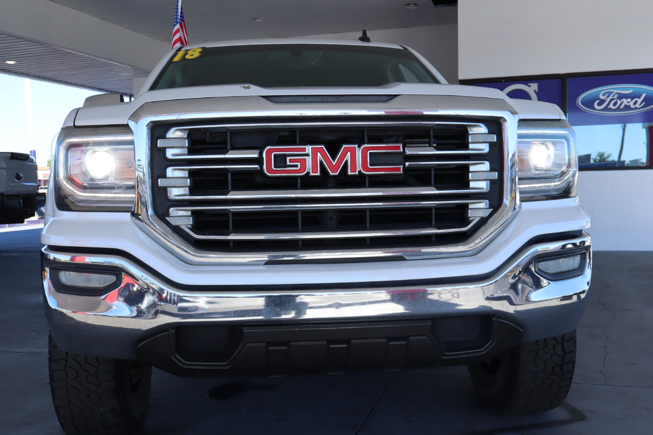 GMC Sierra 1500 2WD Crew Cab 143.5" SLT 2018