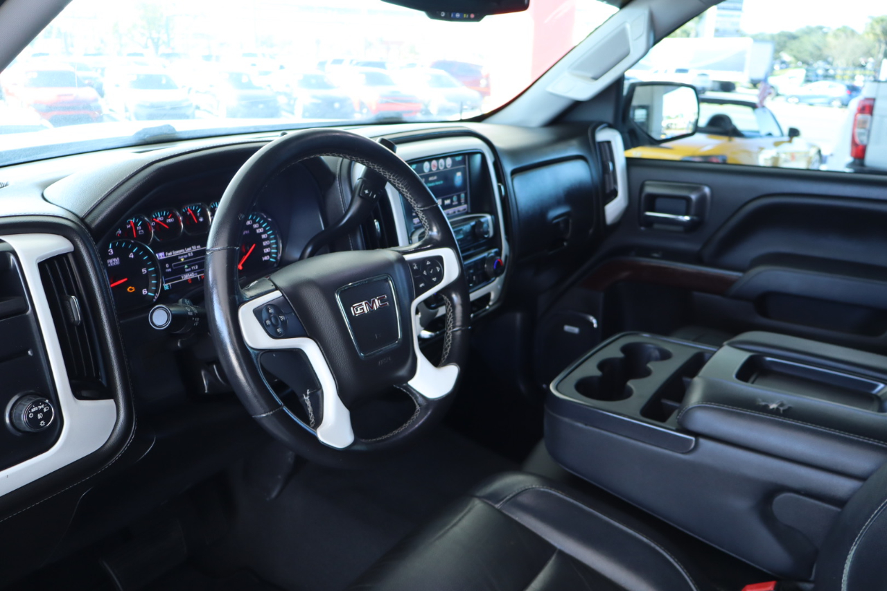 GMC Sierra 1500 2WD Crew Cab 143.5" SLT 2018