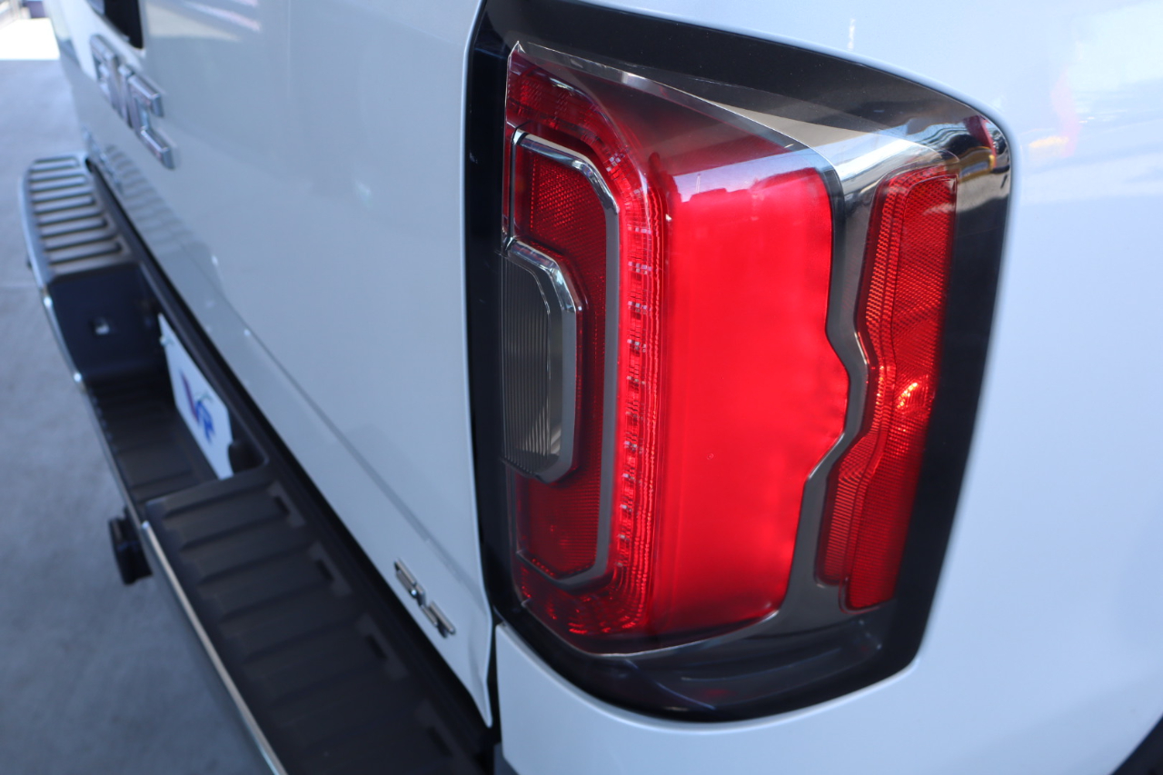 GMC Sierra 1500 2WD Crew Cab 143.5" SLT 2018