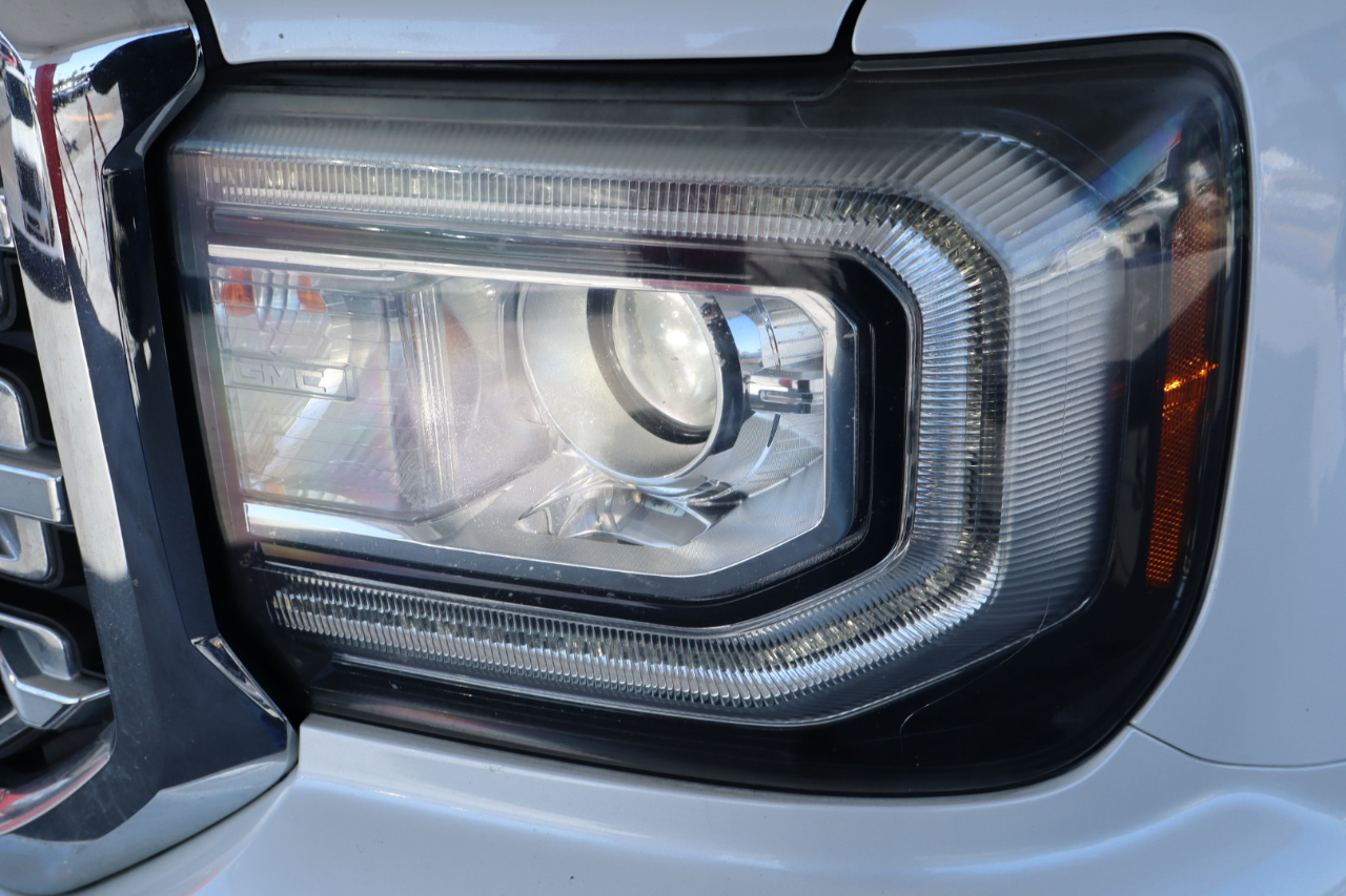 GMC Sierra 1500 2WD Crew Cab 143.5" SLT 2018