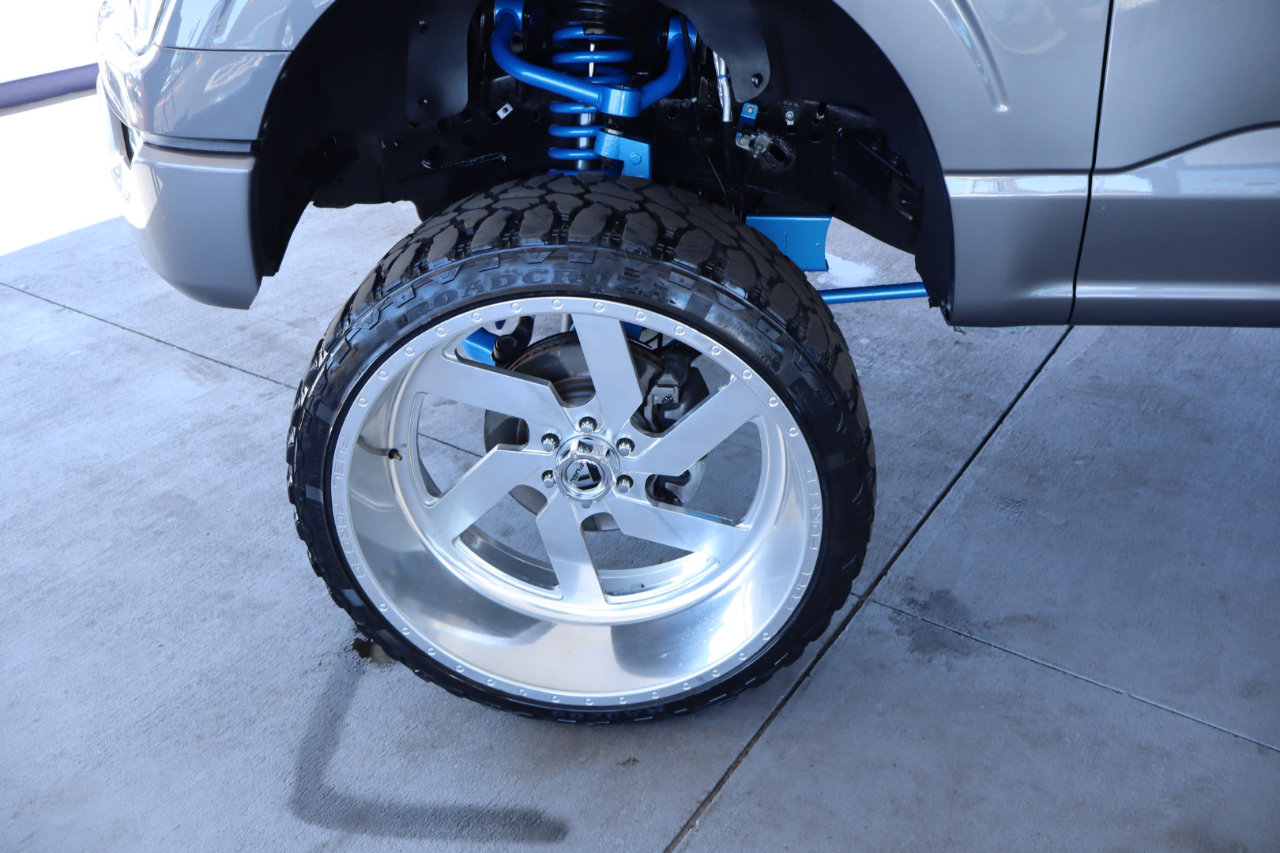 Ford F-150 4WD SuperCrew 157" Lariat 2021