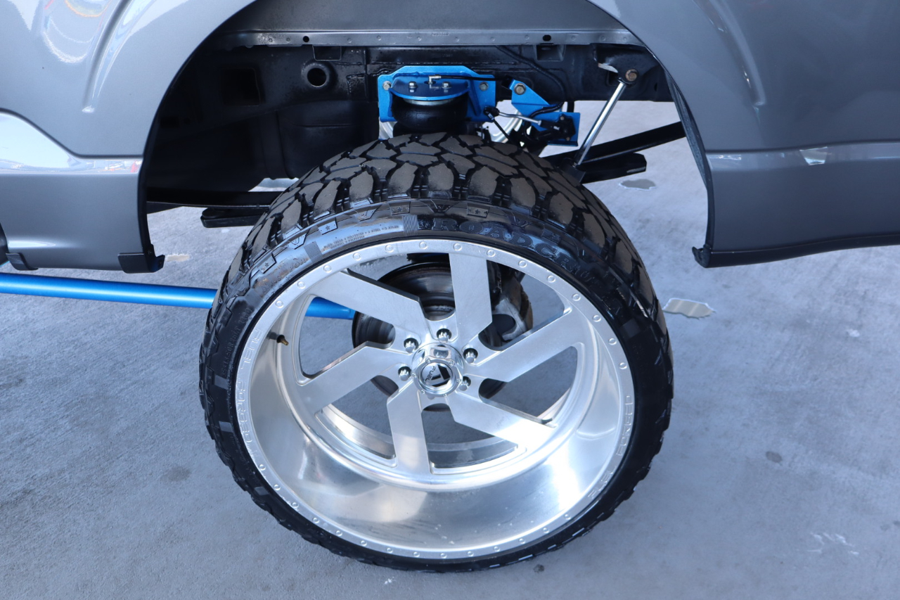 Ford F-150 4WD SuperCrew 157" Lariat 2021