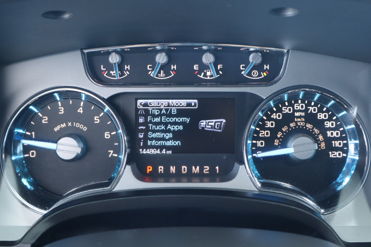 Ford F-150 4WD SuperCrew 145" Platinum 2014