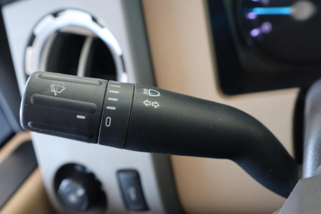 Ford Super Duty F-350 SRW 4WD Crew Cab 156" King Ranch 2013