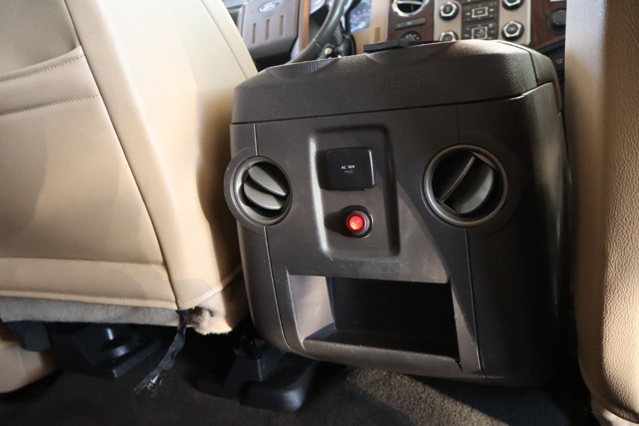 Ford Super Duty F-350 SRW 4WD Crew Cab 156" King Ranch 2013