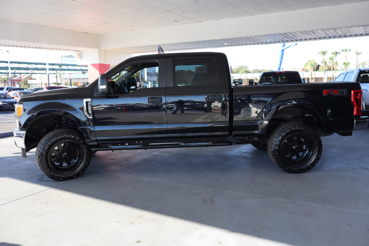 Ford Super Duty F-250 SRW 4WD SuperCab 158" XL 2017