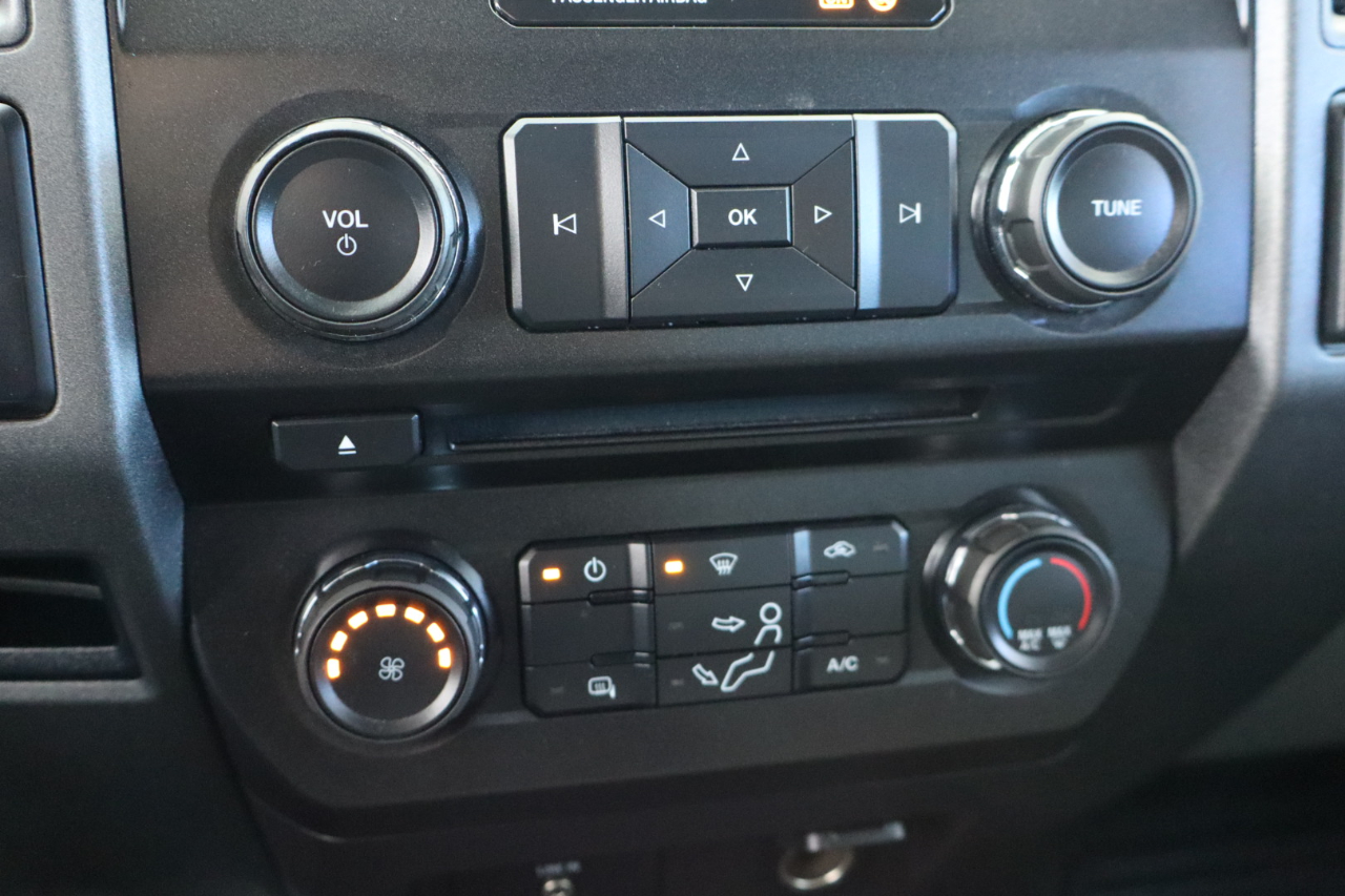 Ford Super Duty F-250 SRW 4WD SuperCab 158" XL 2017