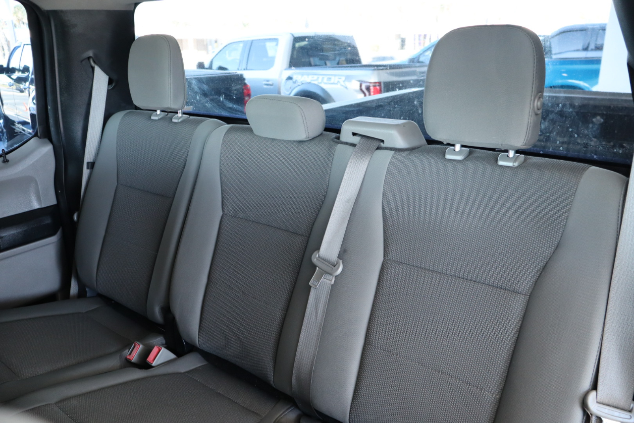 Ford Super Duty F-250 SRW 4WD SuperCab 158" XL 2017