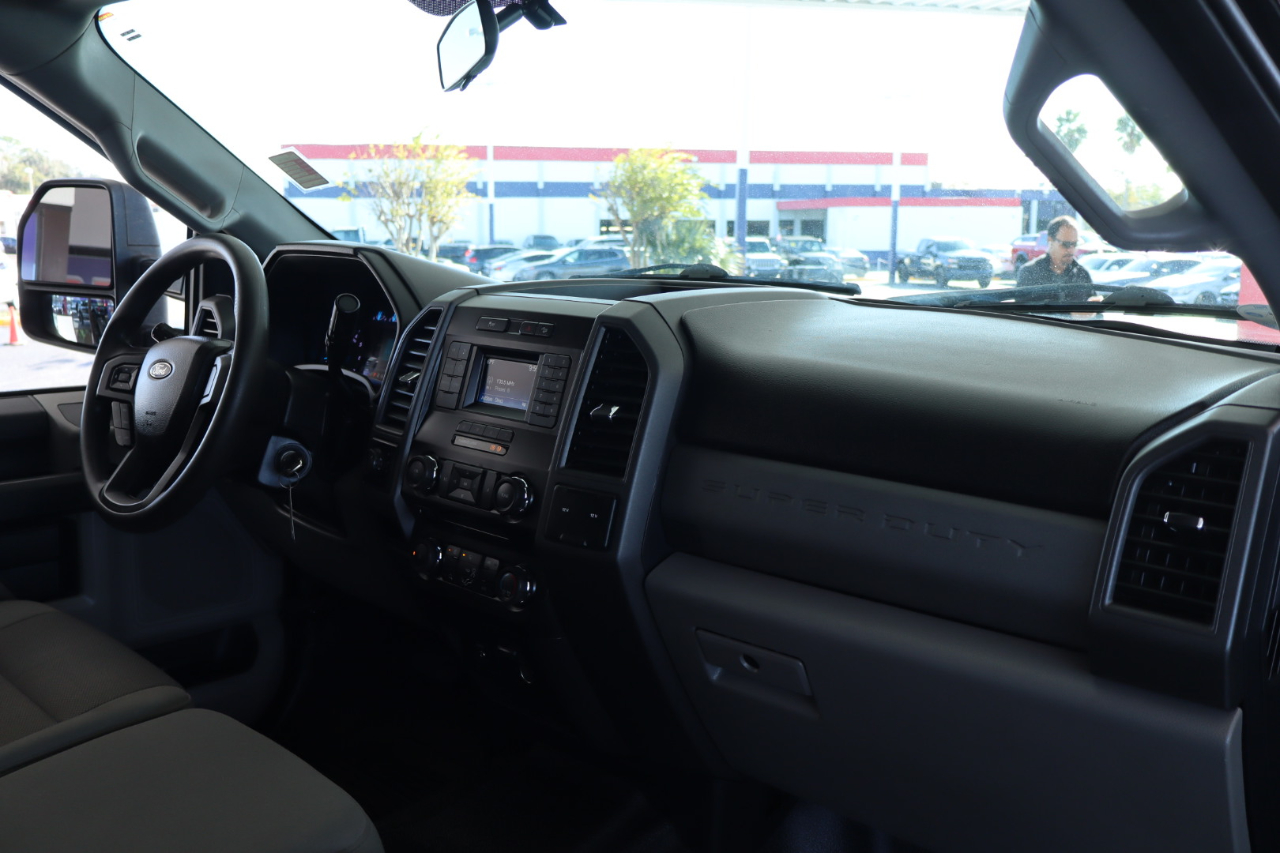 Ford Super Duty F-250 SRW 4WD SuperCab 158" XL 2017