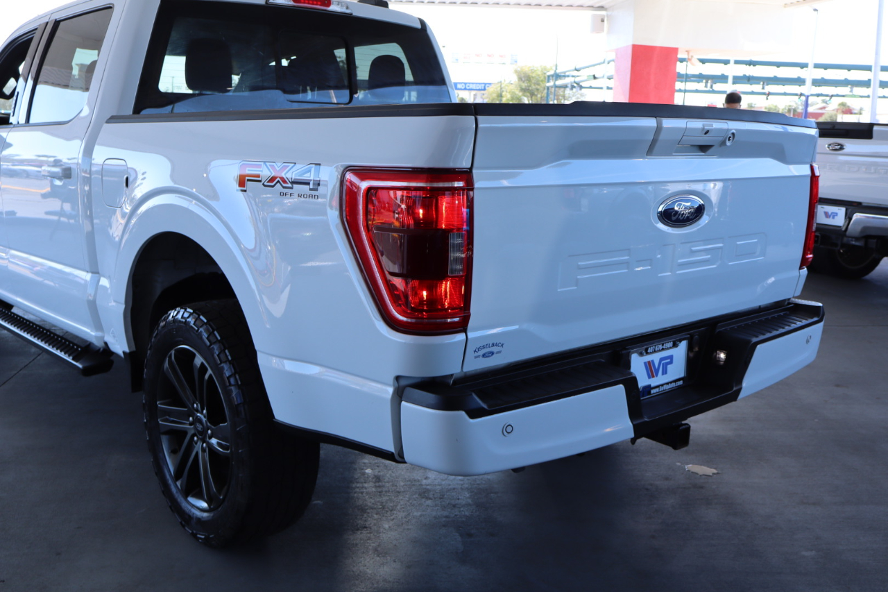 Ford F-150 Supercab 139" 4WD XLT 2021