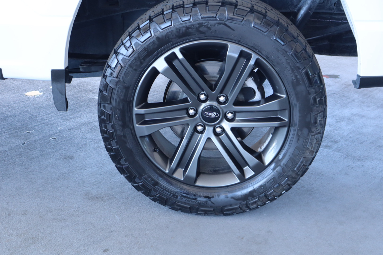 Ford F-150 Supercab 139" 4WD XLT 2021