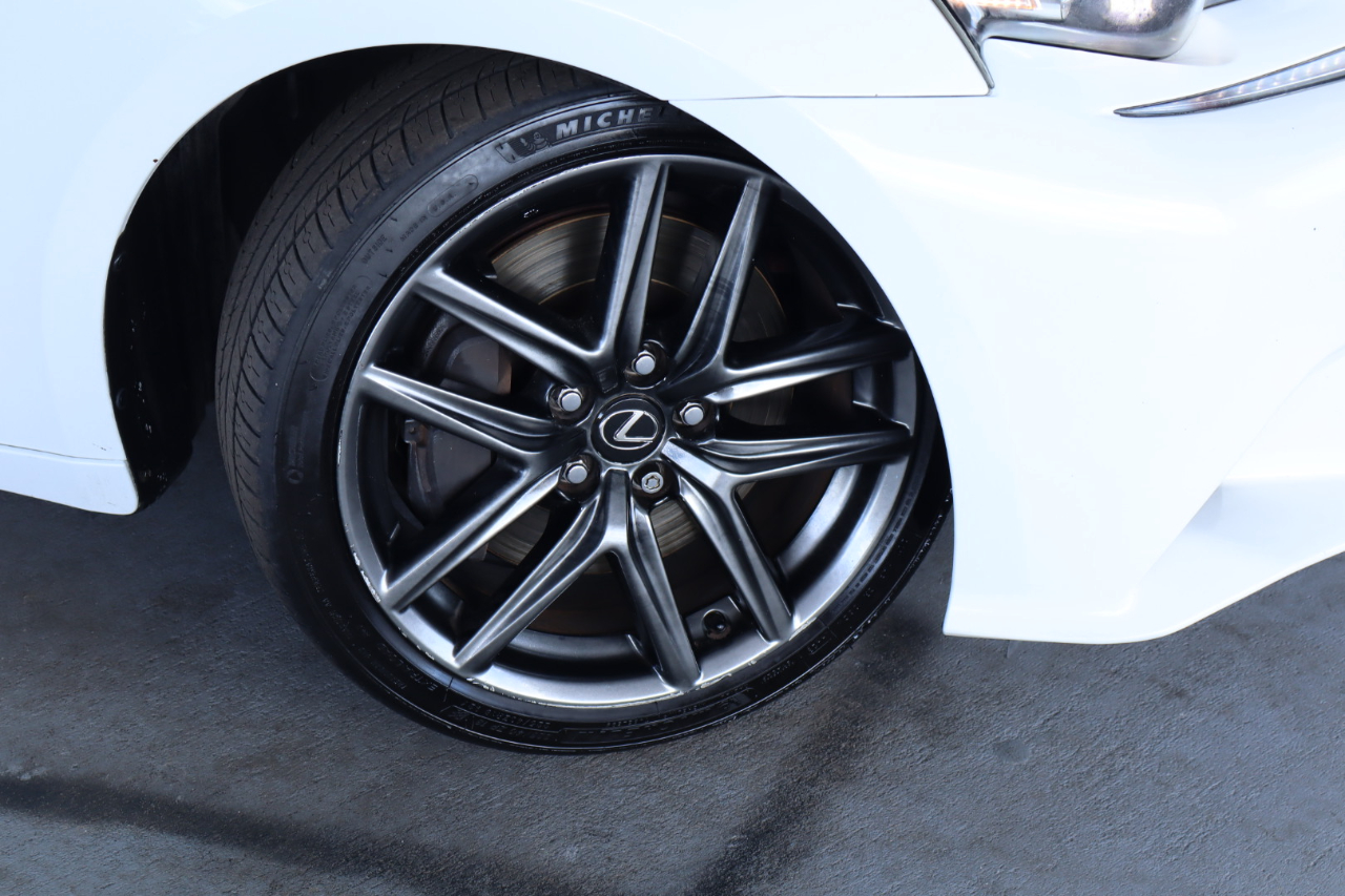 Lexus IS 350 4dr Sdn RWD 2014