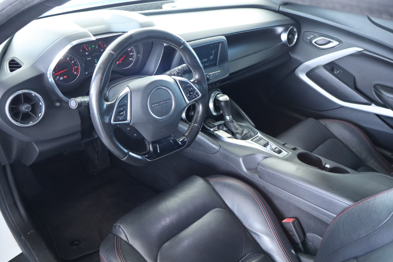 Chevrolet Camaro 2dr Cpe 1LT 2018