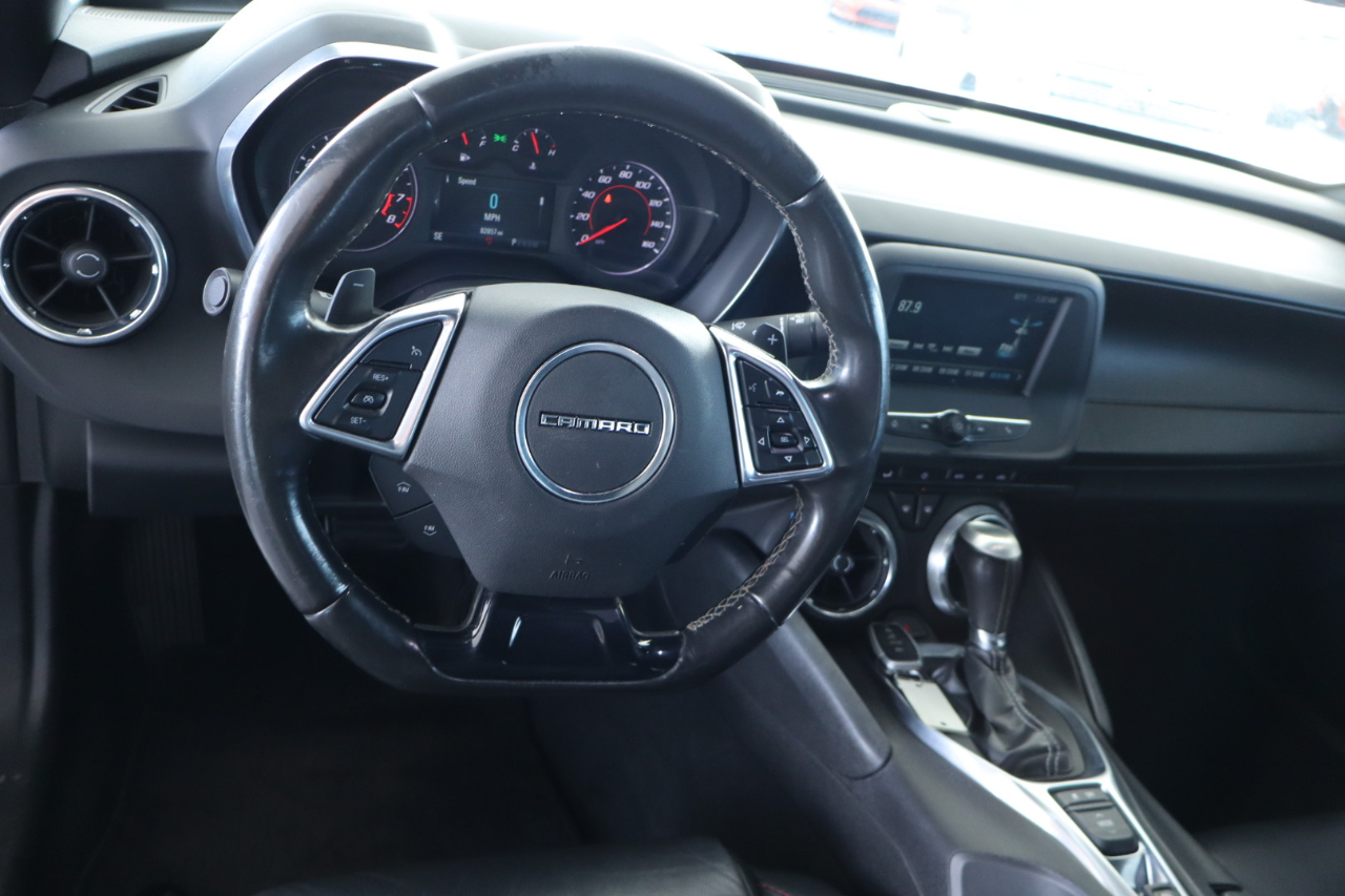 Chevrolet Camaro 2dr Cpe 1LT 2018