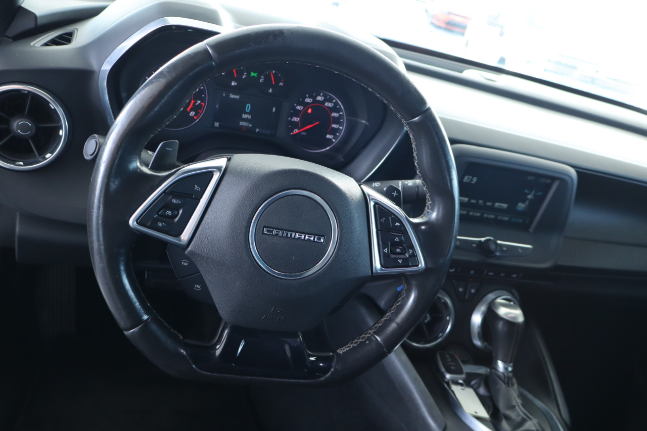 Chevrolet Camaro 2dr Cpe 1LT 2018