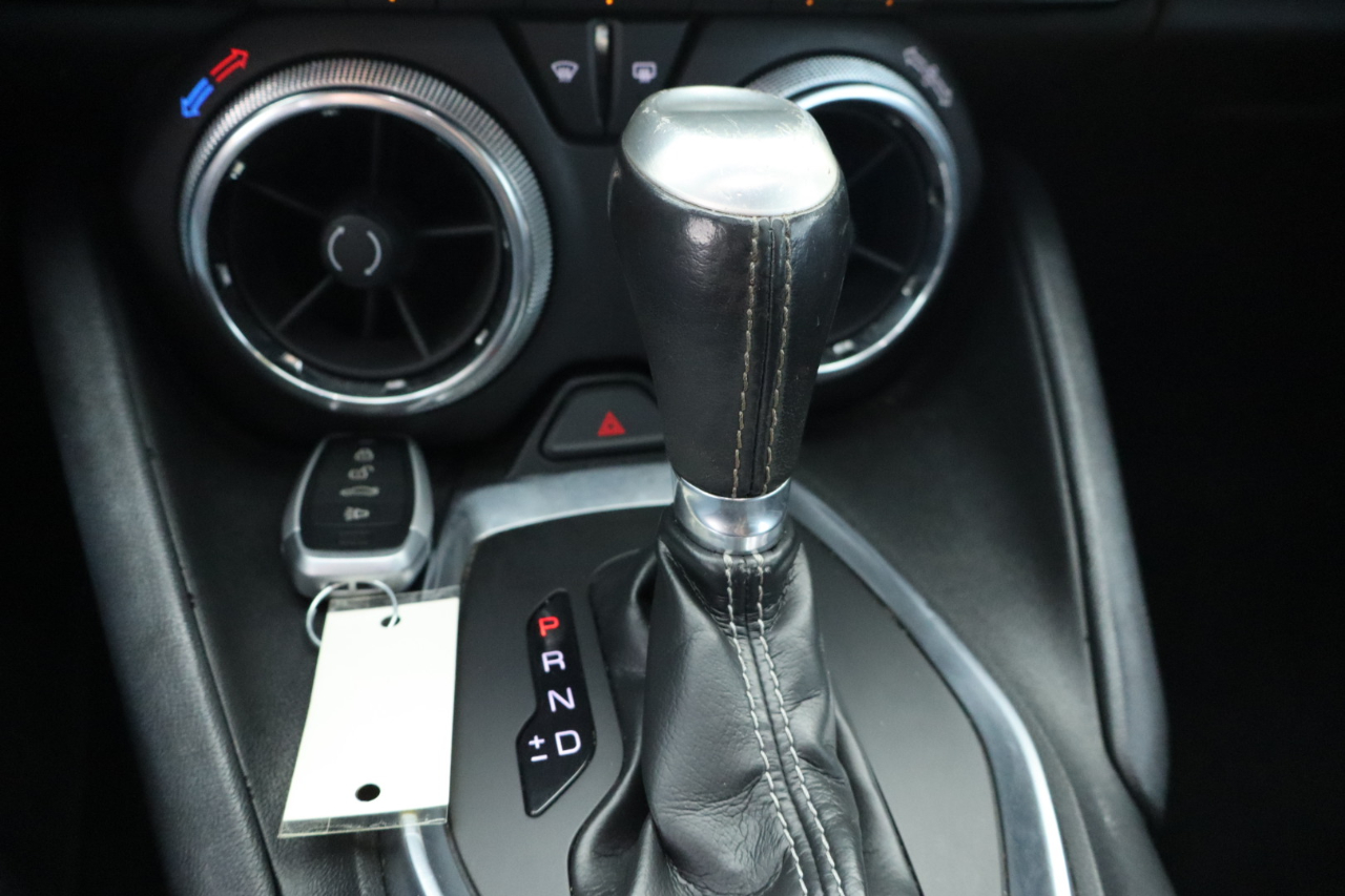 Chevrolet Camaro 2dr Cpe 1LT 2018