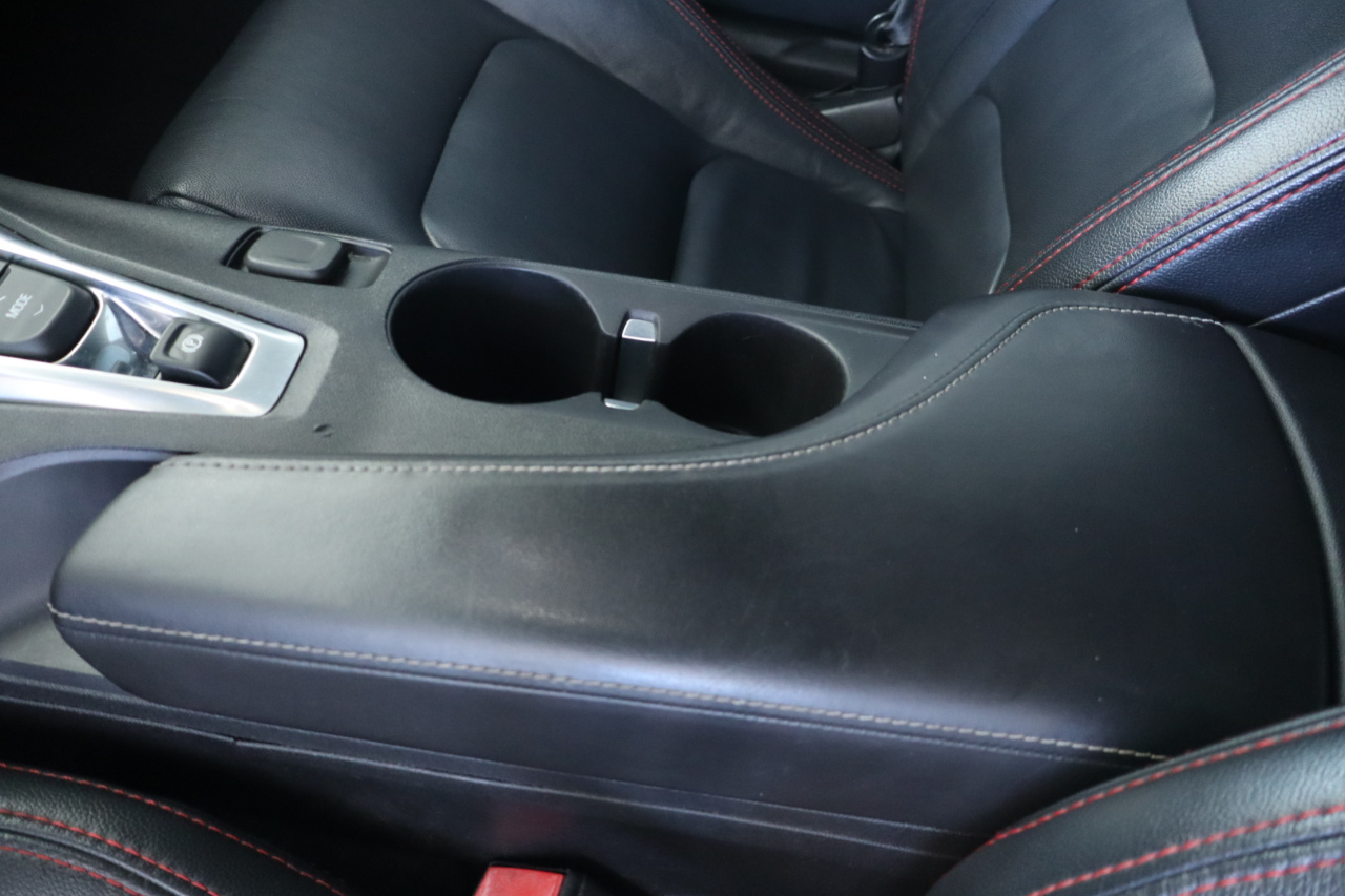 Chevrolet Camaro 2dr Cpe 1LT 2018