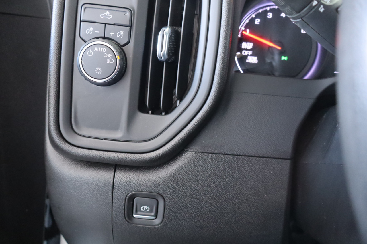 Chevrolet Silverado 1500 2WD Crew Cab 147" Work Truck 2022