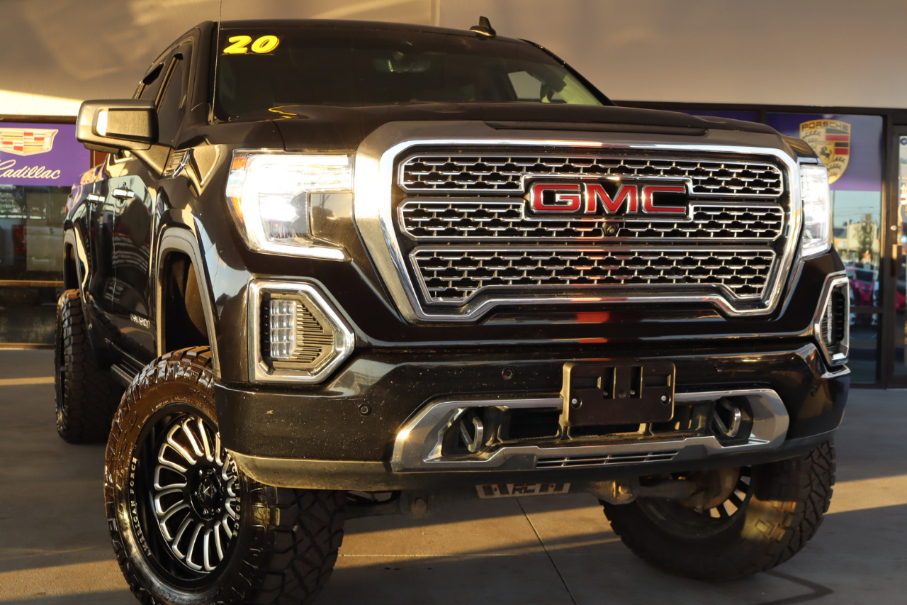 GMC Sierra 1500 4WD Crew Cab 147" Denali 2020