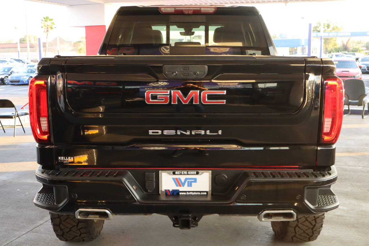 GMC Sierra 1500 4WD Crew Cab 147" Denali 2020