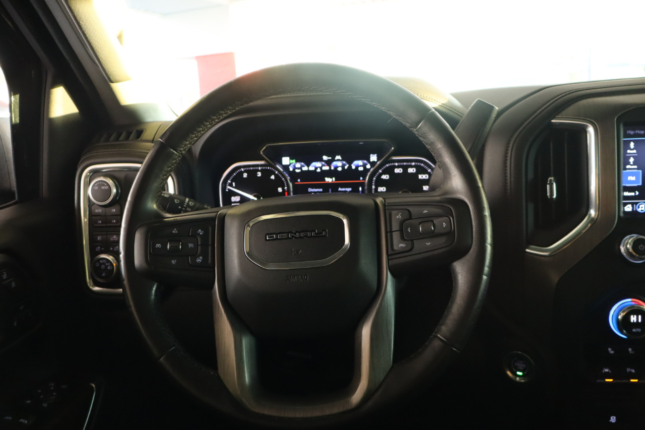 GMC Sierra 1500 4WD Crew Cab 147" Denali 2020