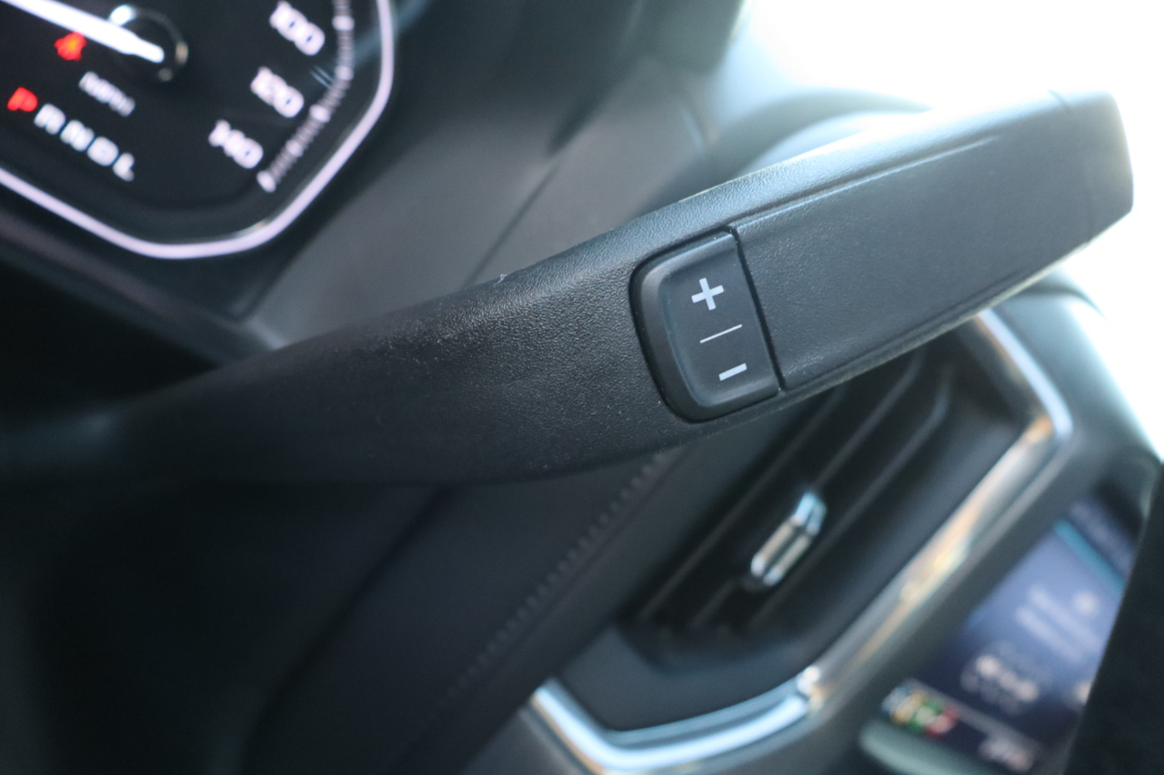 GMC Sierra 1500 4WD Crew Cab 147" Denali 2020