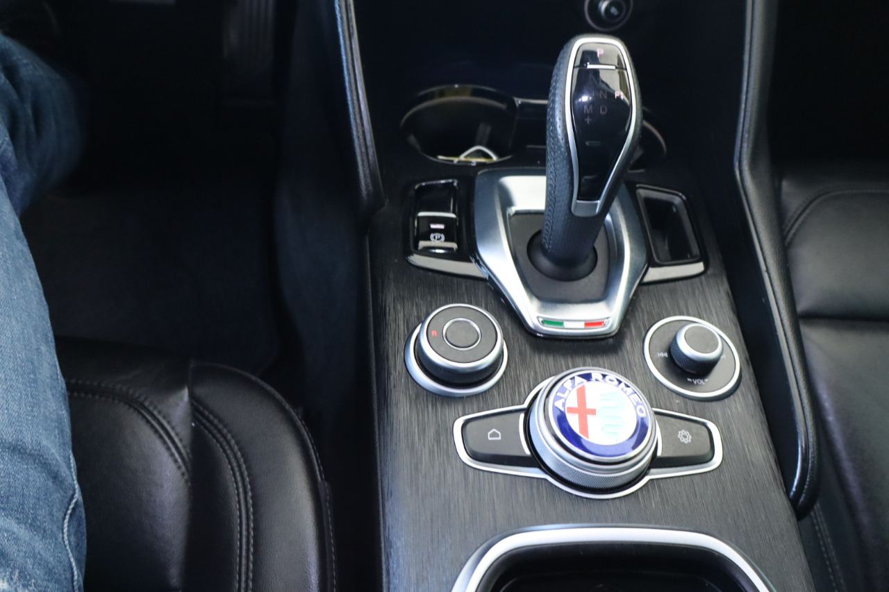 Alfa Romeo Giulia RWD 2020