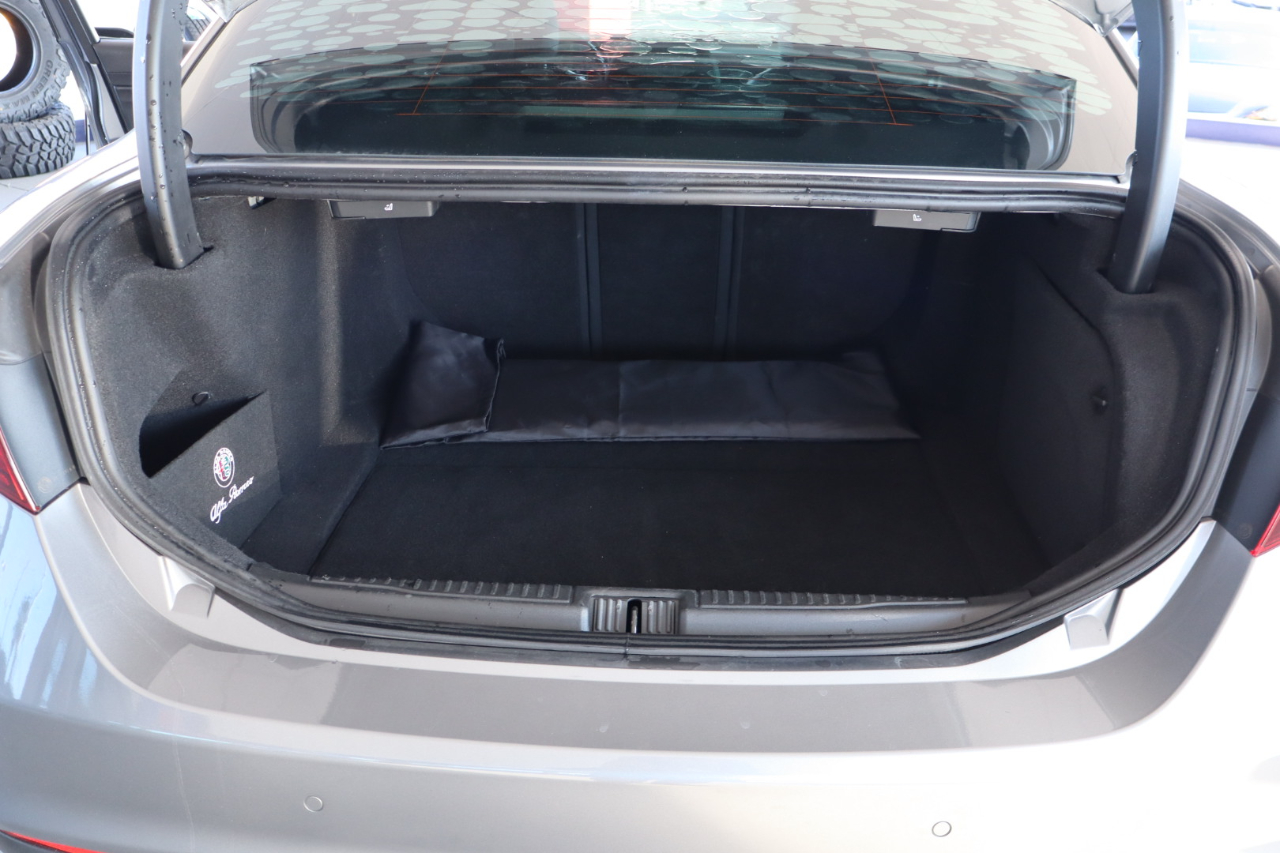 Alfa Romeo Giulia RWD 2020