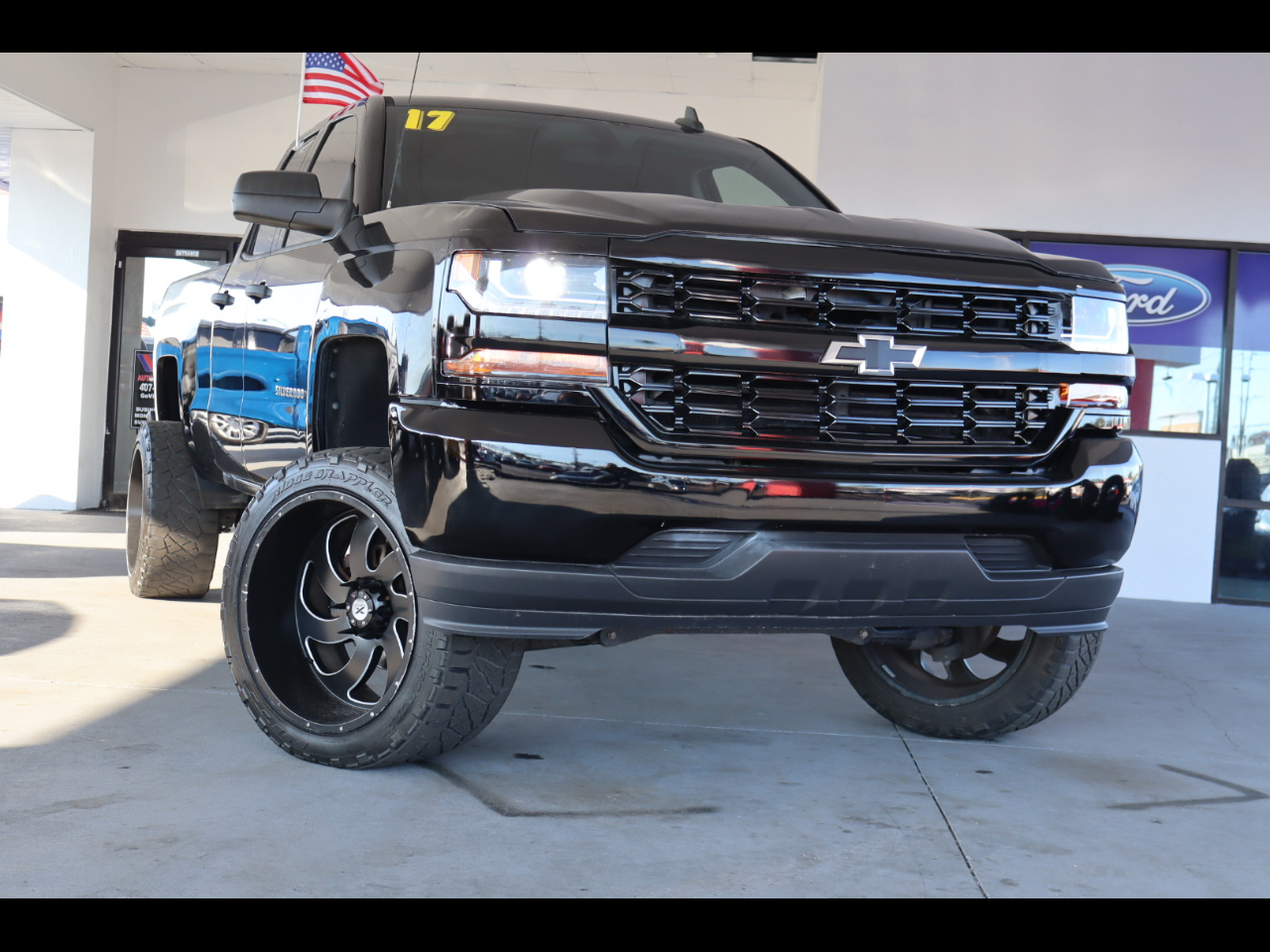 Chevrolet Silverado 1500 2WD Double Cab 143.5" Work Truck 2017