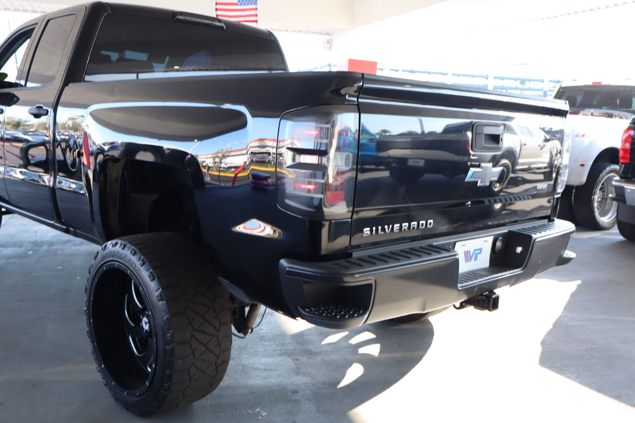 Chevrolet Silverado 1500 2WD Double Cab 143.5" Work Truck 2017