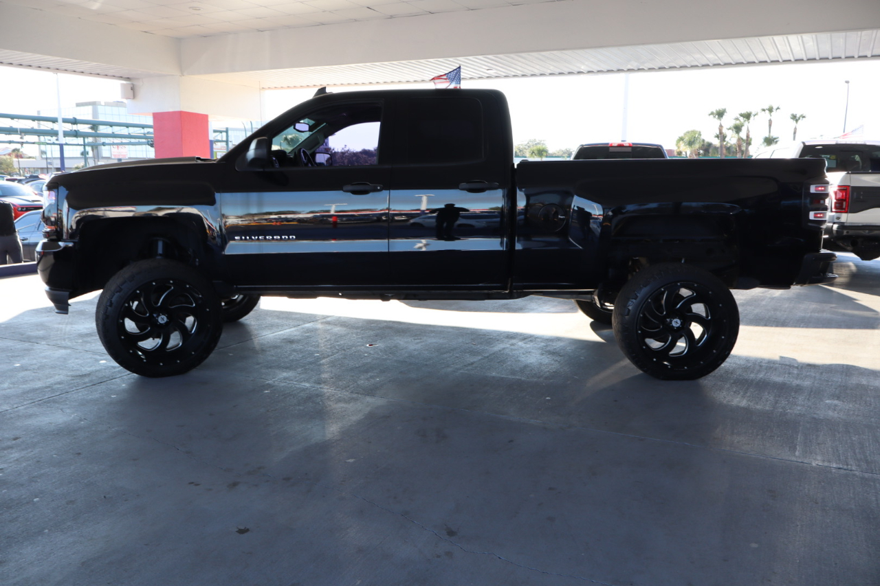 Chevrolet Silverado 1500 2WD Double Cab 143.5" Work Truck 2017