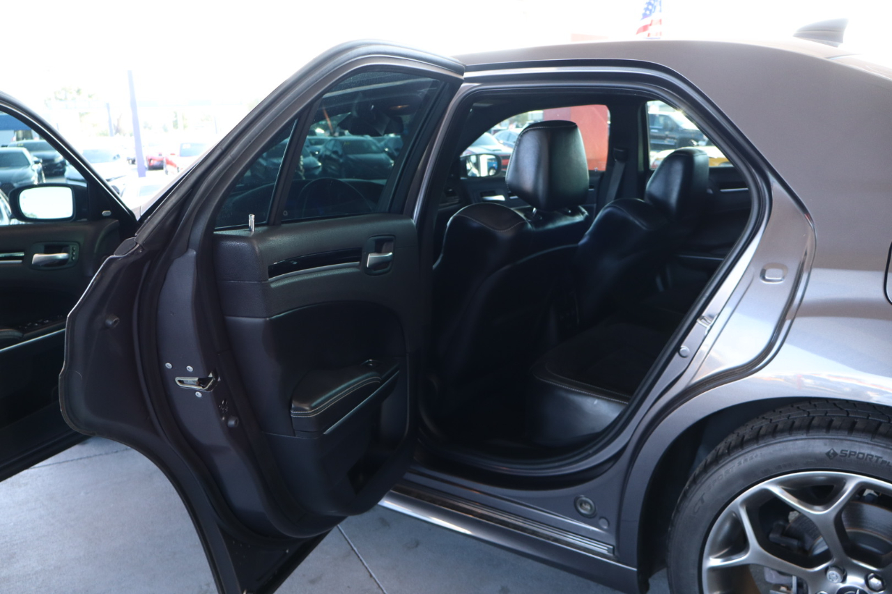 Chrysler 300 300S RWD 2018