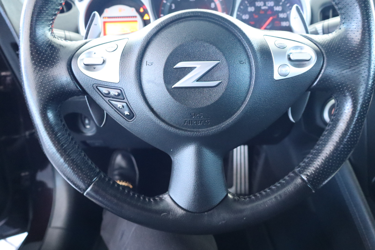 Nissan 370Z 2dr Cpe Auto Touring 2012