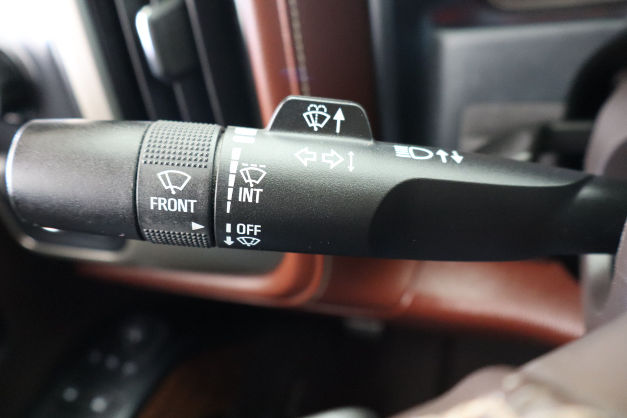 Chevrolet Silverado 2500HD 4WD Crew Cab 153.7" High Country 2017