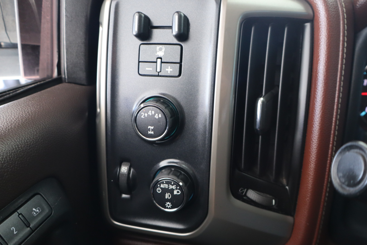 Chevrolet Silverado 2500HD 4WD Crew Cab 153.7" High Country 2017