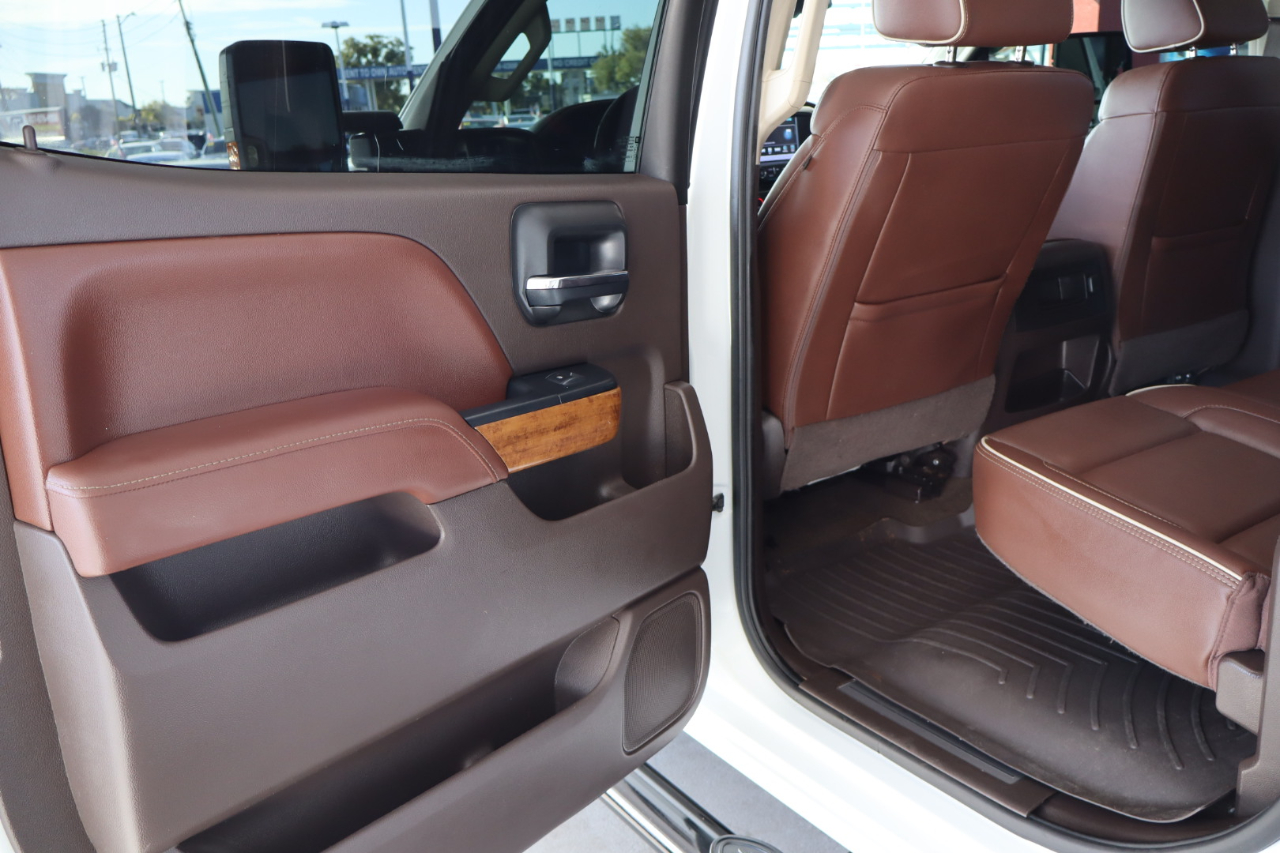 Chevrolet Silverado 2500HD 4WD Crew Cab 153.7" High Country 2017