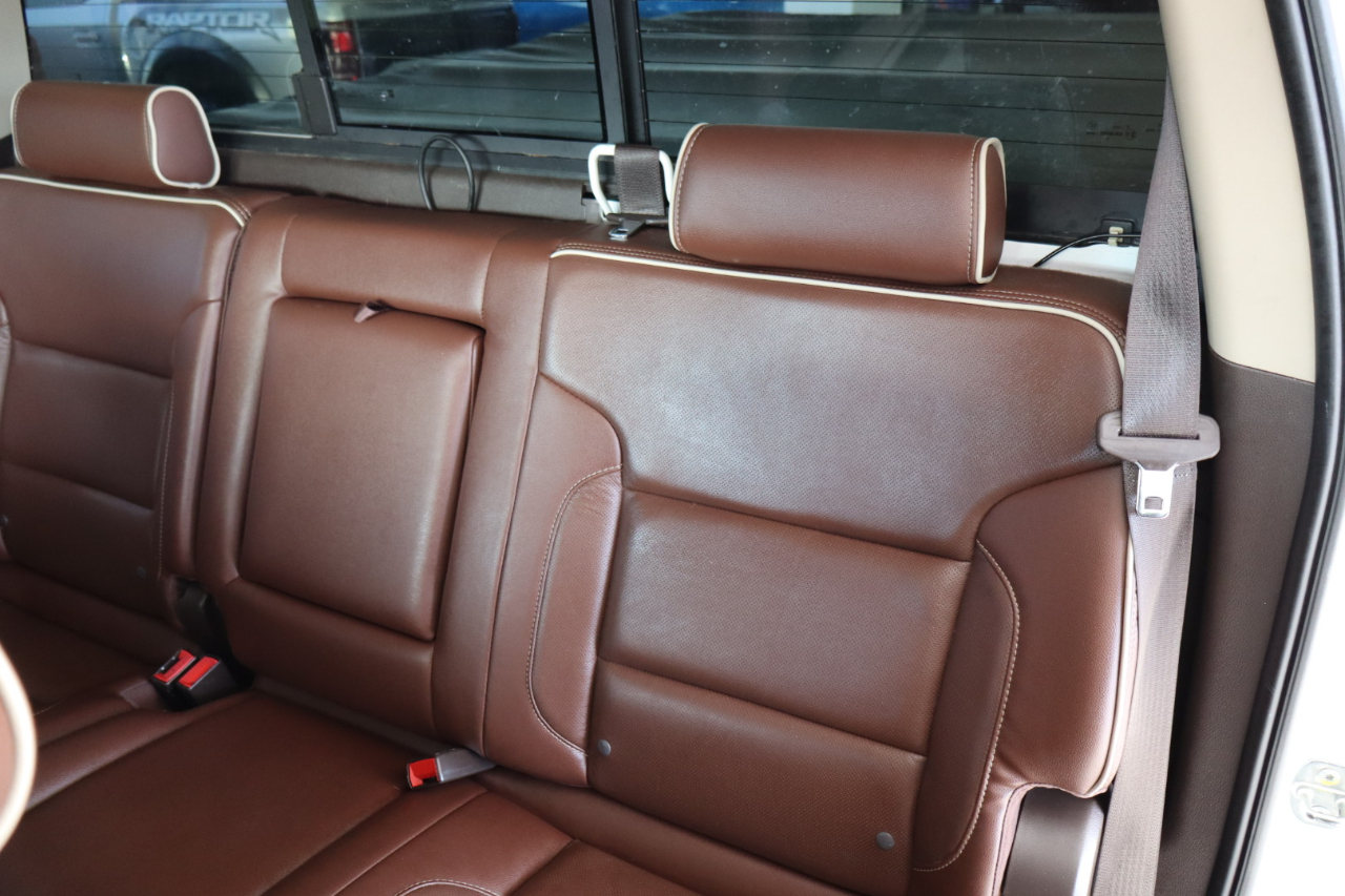 Chevrolet Silverado 2500HD 4WD Crew Cab 153.7" High Country 2017