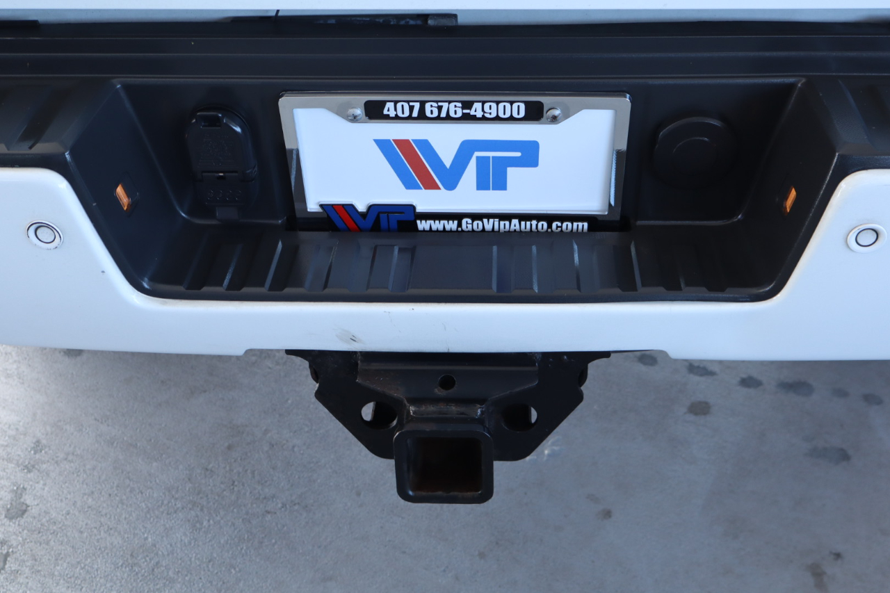 Chevrolet Silverado 2500HD 4WD Crew Cab 153.7" High Country 2017