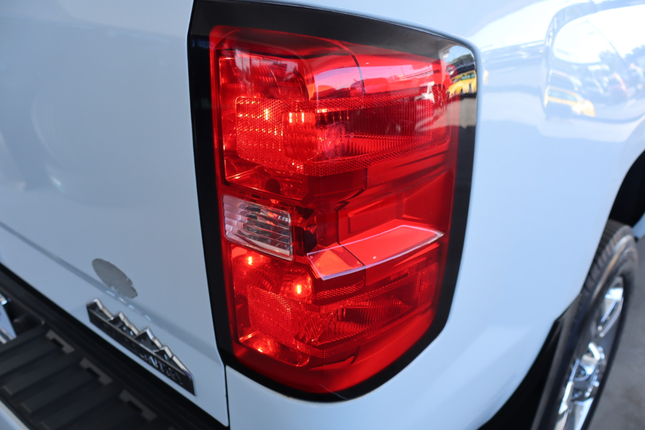 Chevrolet Silverado 2500HD 4WD Crew Cab 153.7" High Country 2017