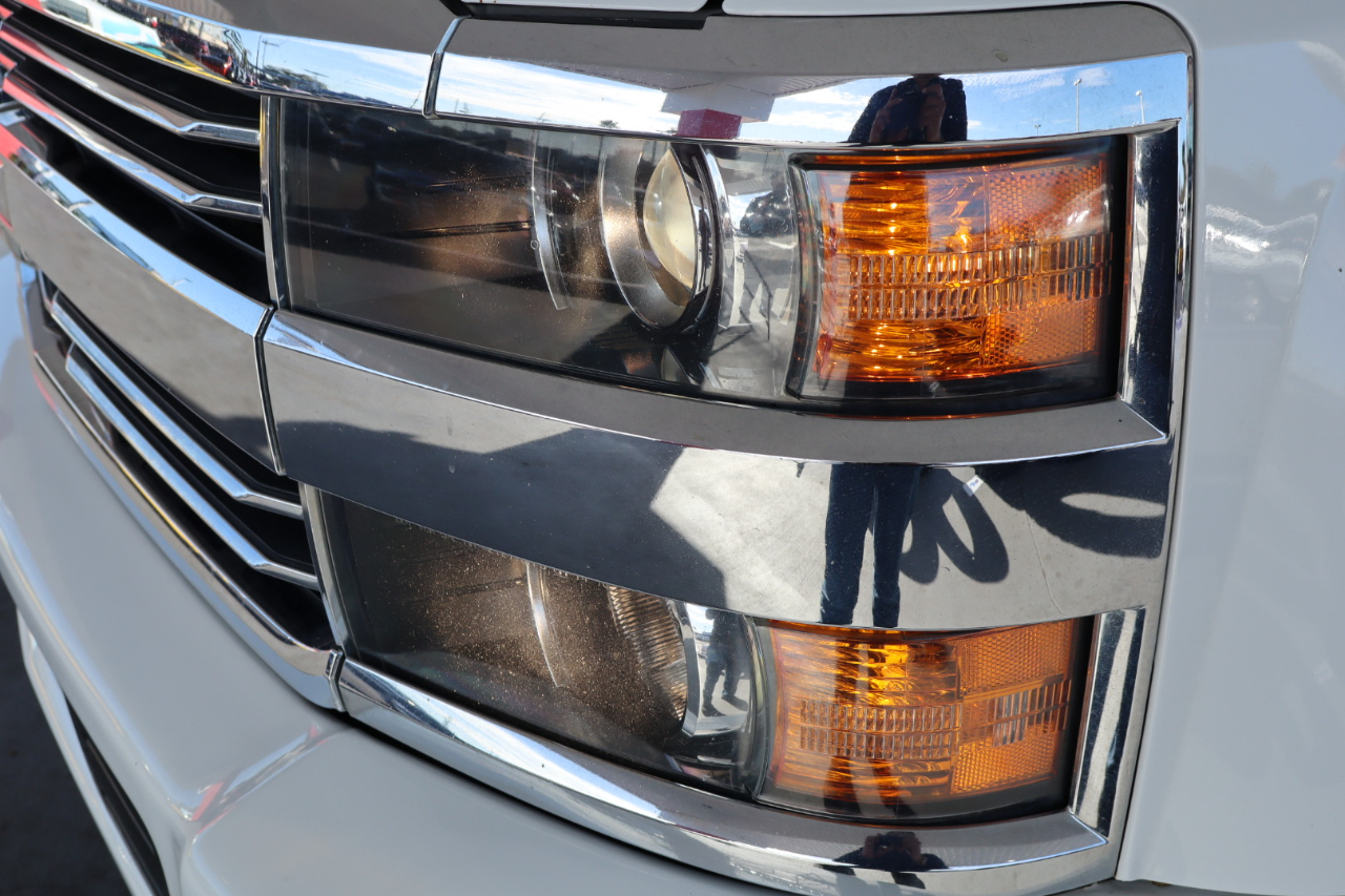 Chevrolet Silverado 2500HD 4WD Crew Cab 153.7" High Country 2017