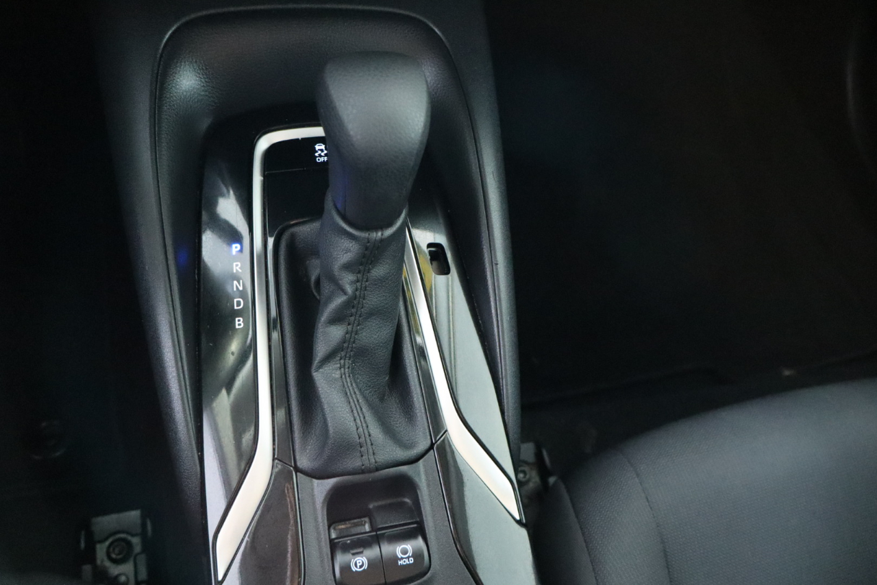 Toyota Corolla LE CVT (Natl) 2022