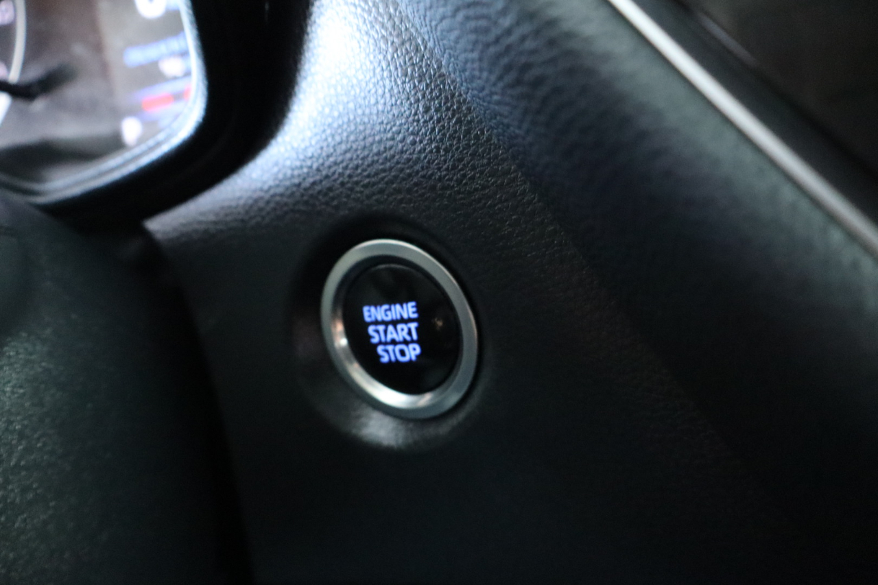 Toyota Corolla LE CVT (Natl) 2022